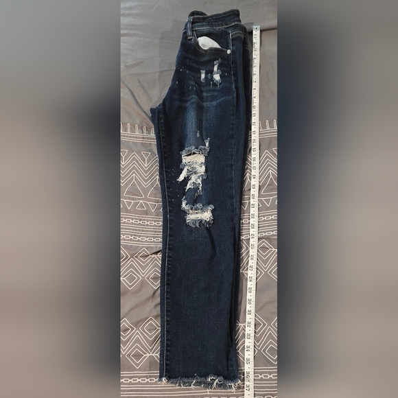 Judy Blue Midrise Distressed Splattered Boyfriend Jeans Size 5/27 - Picture 2 of 8